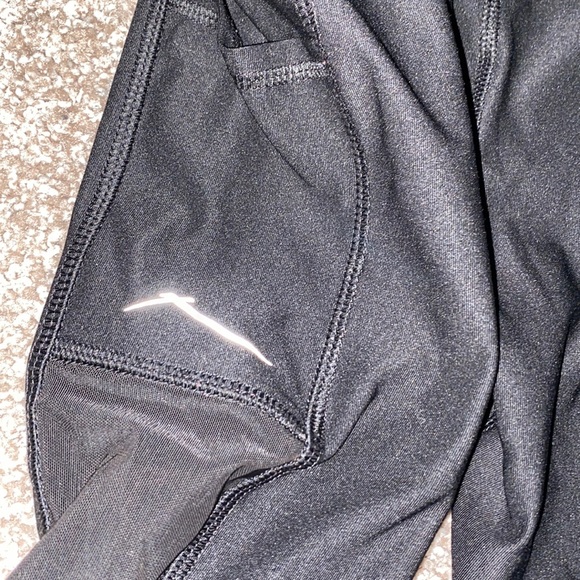 Black Athletic Tights - Picture 4 of 6